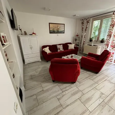 Milanovic Апартаменты Ягодина