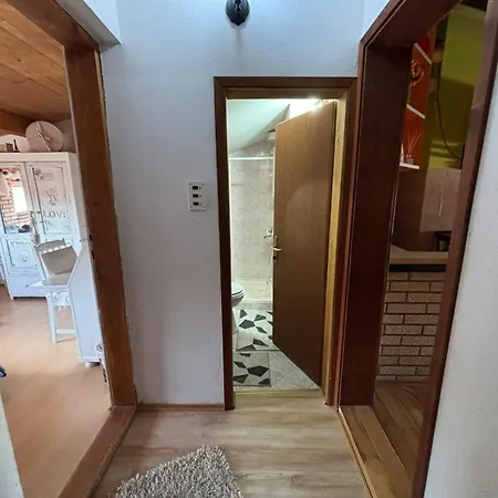 Milanovic Ягодина